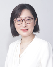 恩田 あや 氏